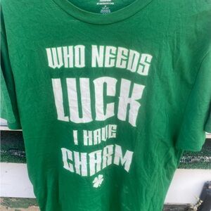 Preowned unisex st.pattys day T-shirt size medium